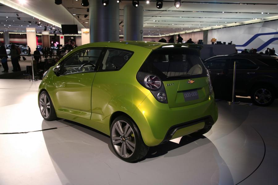  Chevrolet Beat Concept 2007 года  (фото 24 из 104)